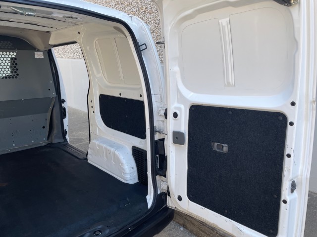 2018 Nissan NV200 Compact Cargo S 18