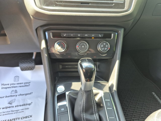 VolkswagenTiguan30