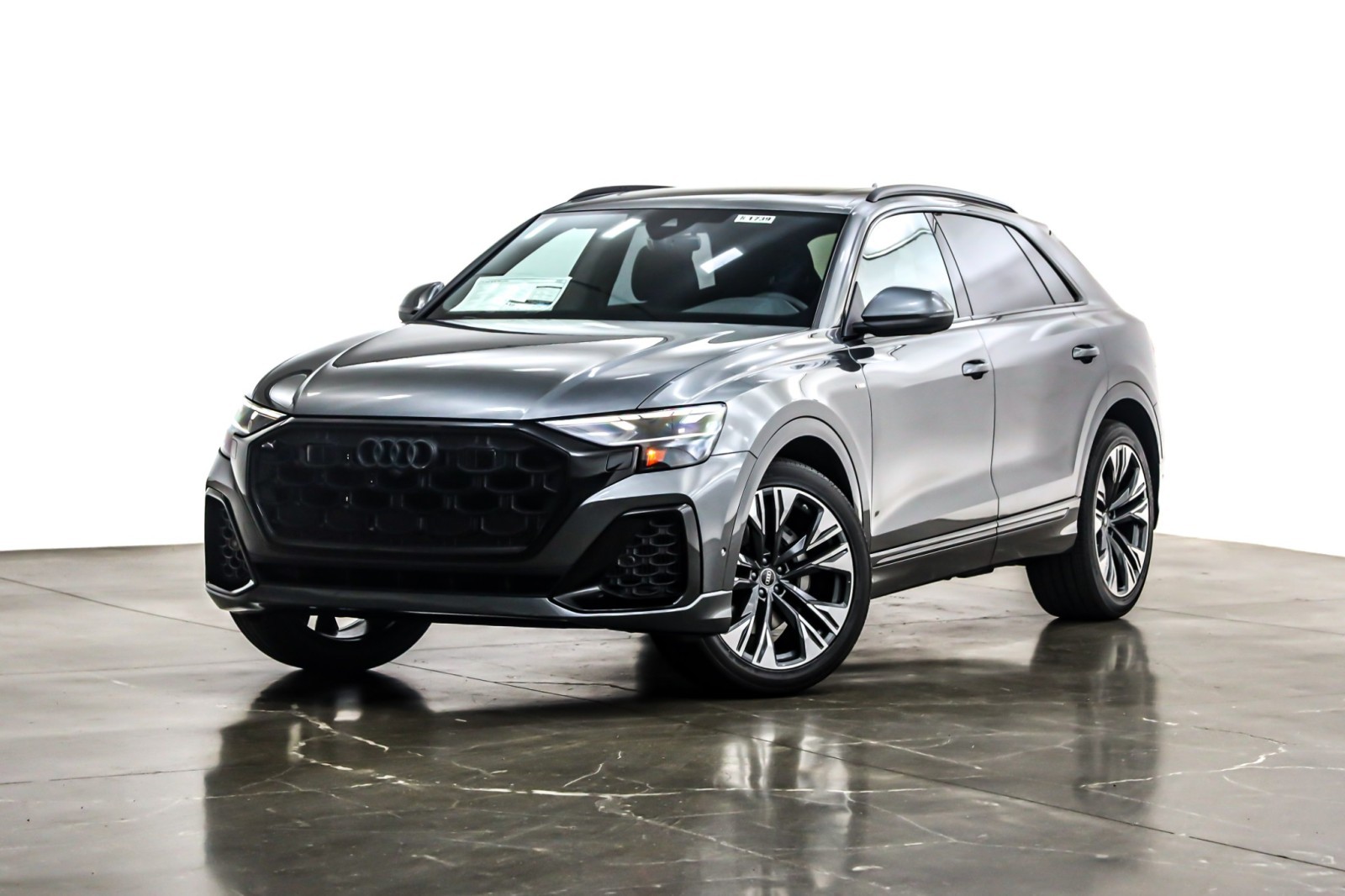 2026 Audi Q8 Premium Plus quattro