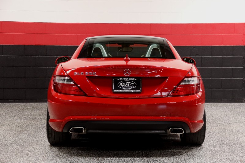 2012 Mercedes-Benz SLK 350 AMG Sport 2dr Roadster in , 