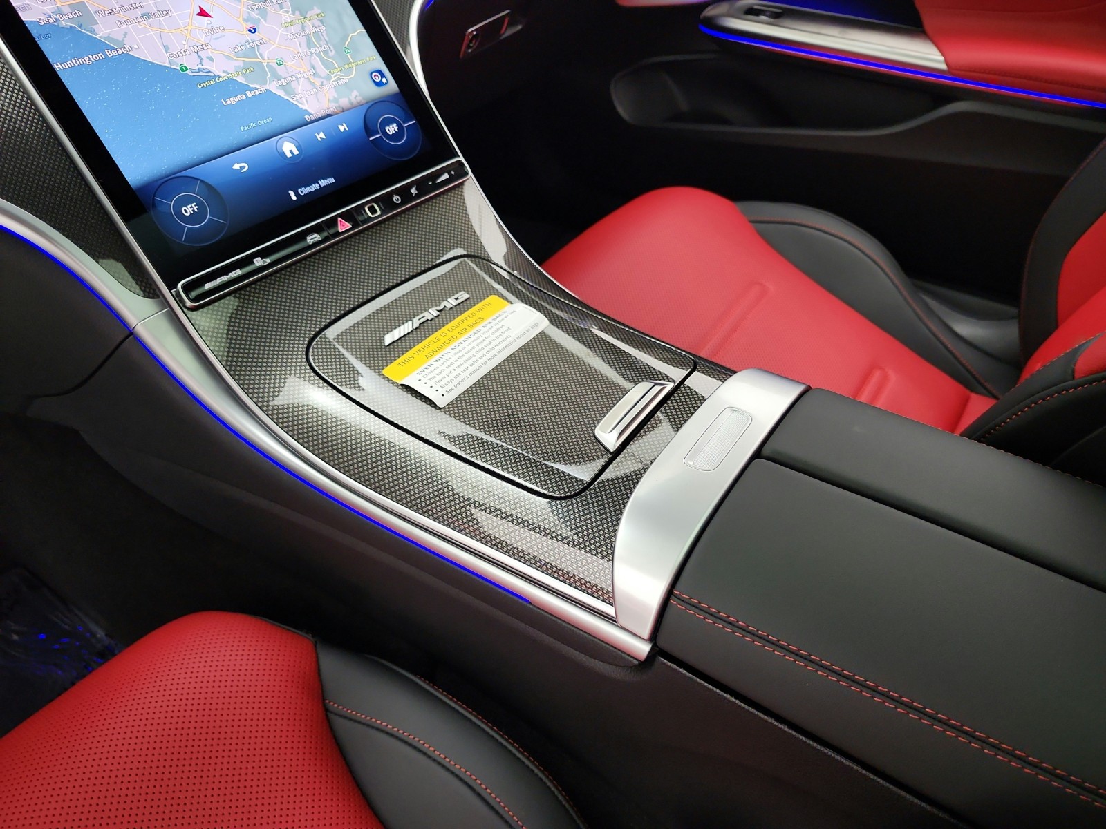 New 2027 MANUFAKTUR Alpine Grey Metallic Mercedes-Benz AMG® CLE 53 4MATIC+ Coupe image 10