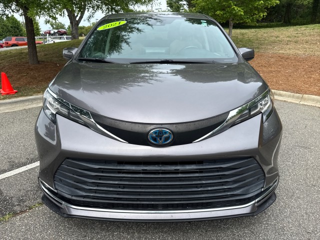 ToyotaSienna2
