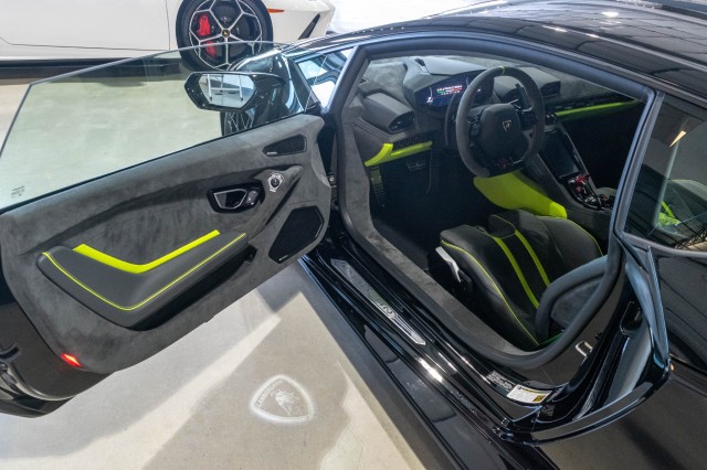 Used Car 2024 Lamborghini Huracan Tecnica  For Sale Under $340,000 In Boerne, Texas