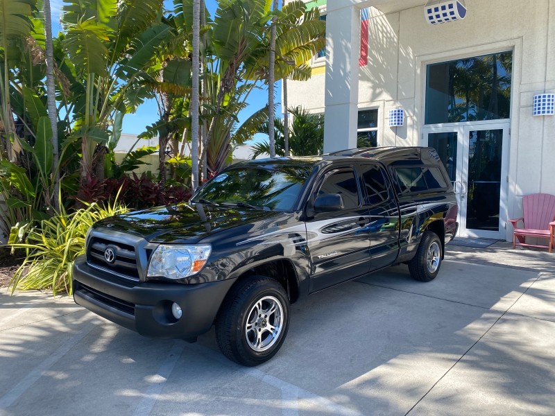 2007 Toyota Tacoma 4 DR CAMPER TOP LOW MILES 52,954 in , 