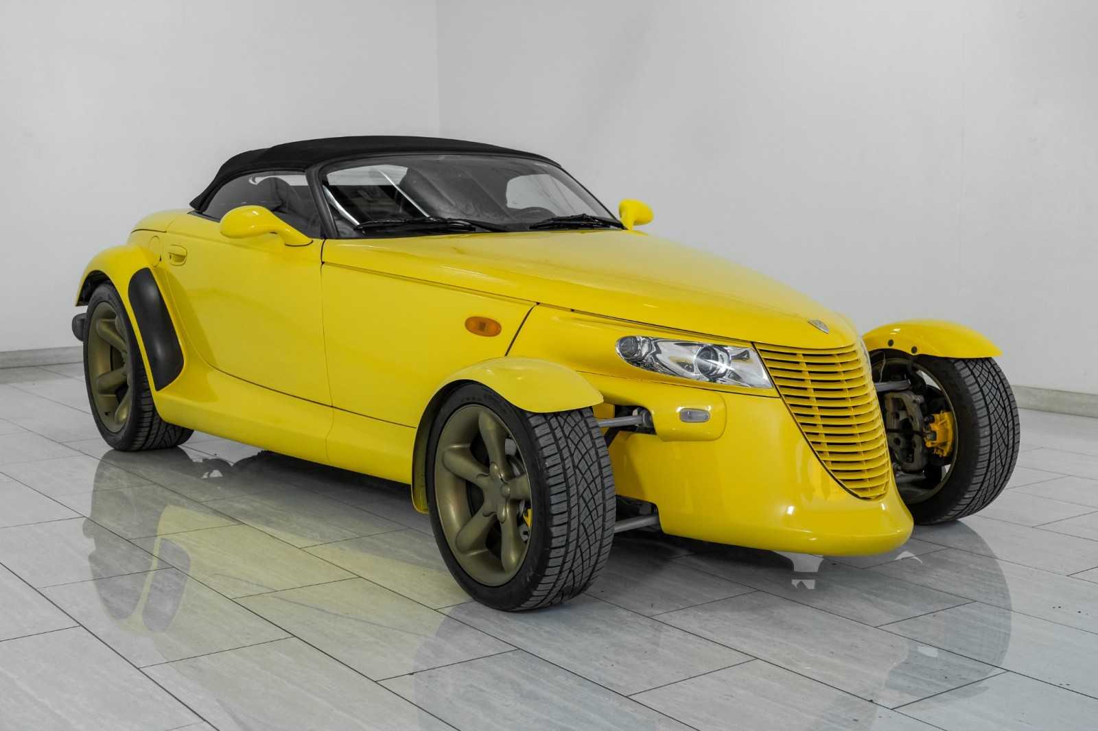 1999 Plymouth Prowler AUTOMATIC LEATHER SEATS CRUISE CONTROL ALLOY WHEEL 3