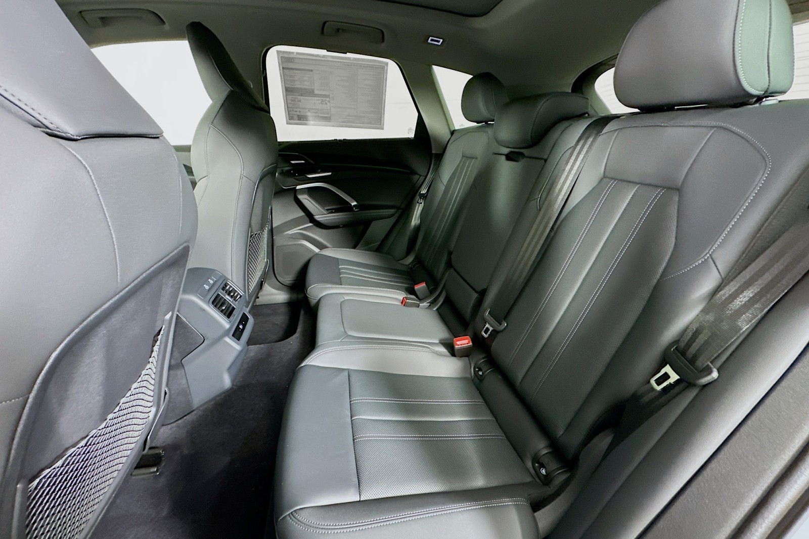 New 2025 Glacier White Metallic Audi Premium Plus image 9