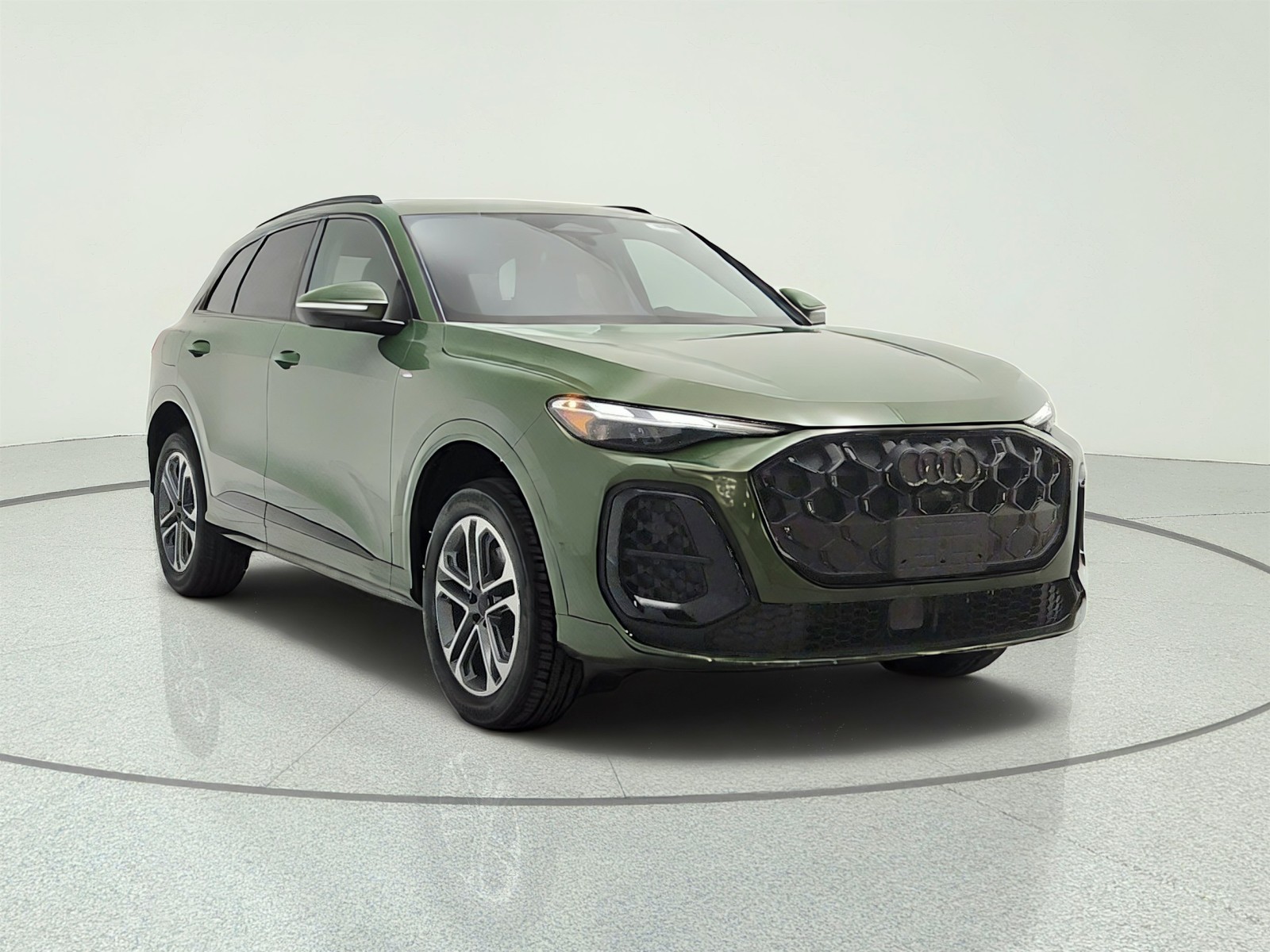 New 2026 District Green Metallic Audi Premium 2.0 TFSI quattro image 3