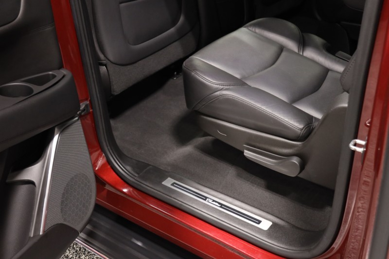 2020 Cadillac Escalade ESV 4dr Suv in , 