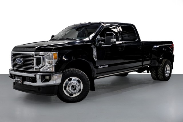 2022 Ford F-350 LARIAT 4