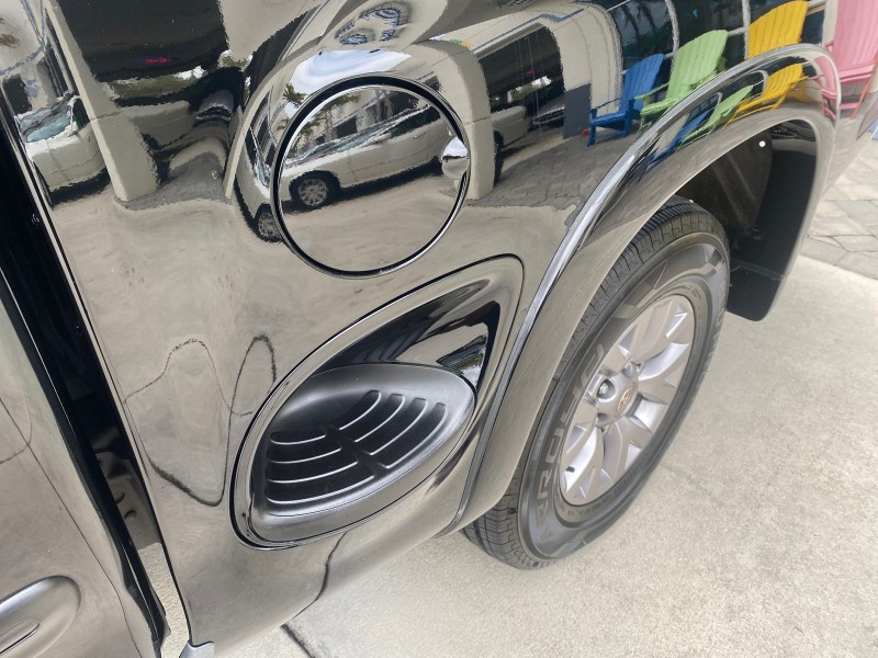 2004 Toyota Tundra SR5 1 OWNER 4WD XTRA CAB STEP SIDE in , 