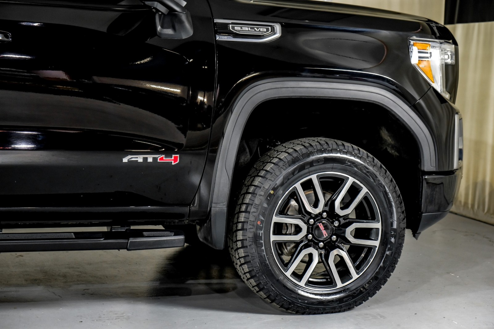 2020 GMC Sierra 1500 AT4 7