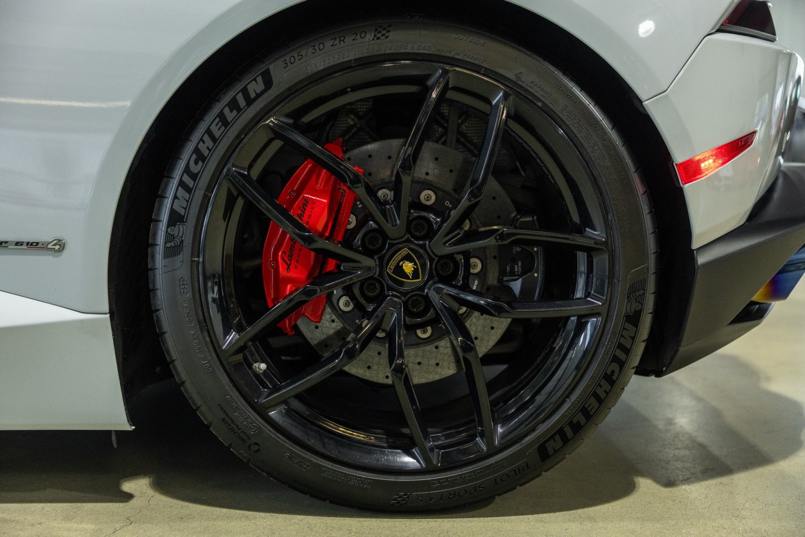 Used Car 2015 Lamborghini Huracan  For Sale Under $230,000 In Boerne, Texas