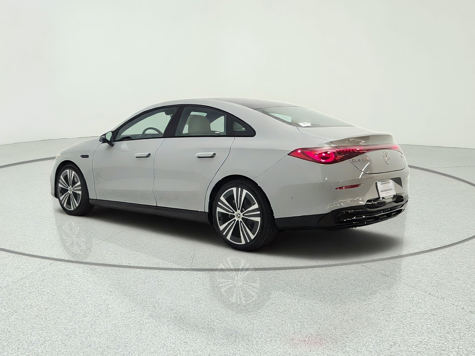 New 2027 MANUFAKTUR Alpine Grey Mercedes-Benz CLA 350 Electric 4MATIC® image 7