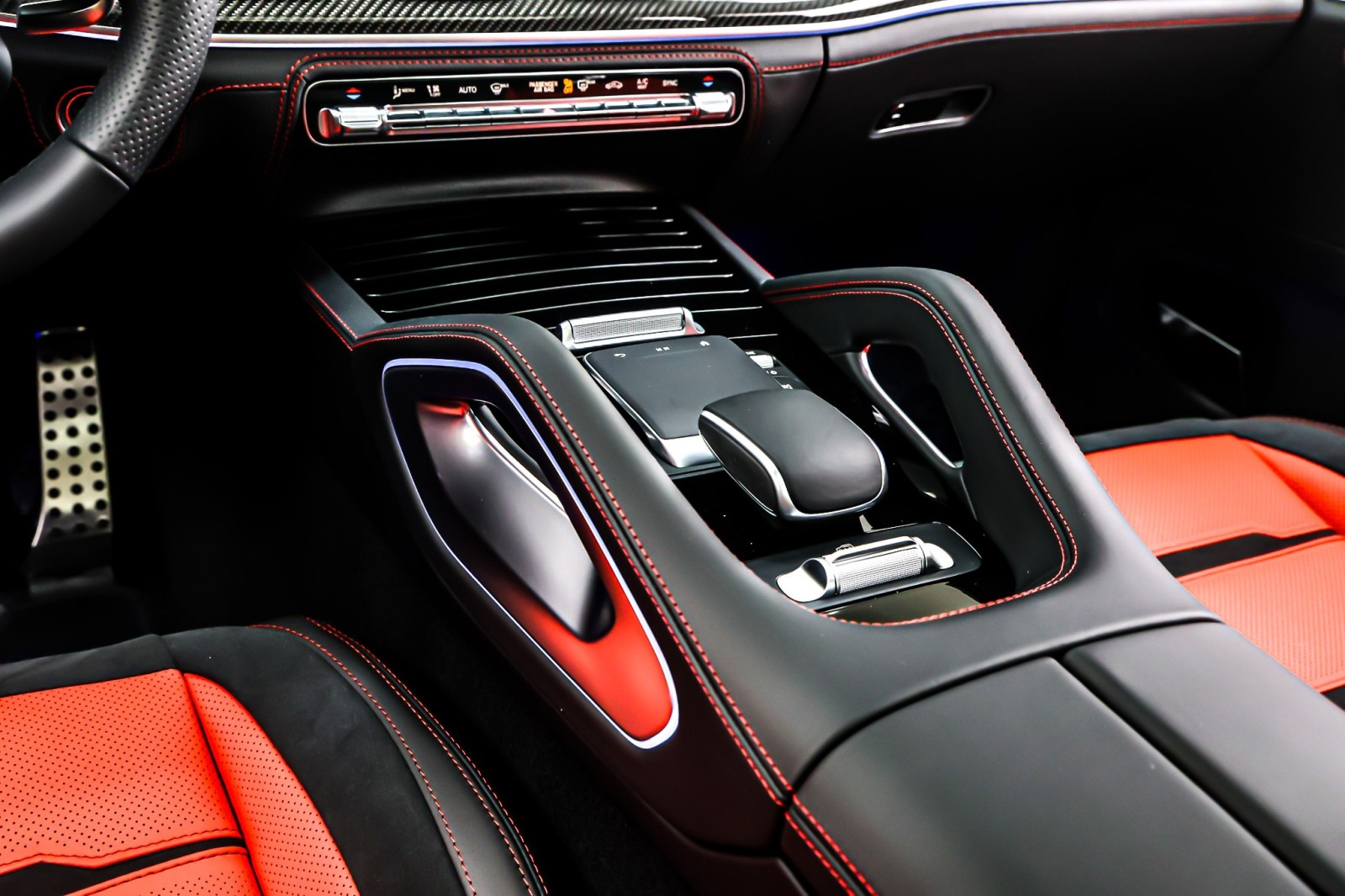 New 2026 Polar White Mercedes-Benz AMG® GLE 53 image 6