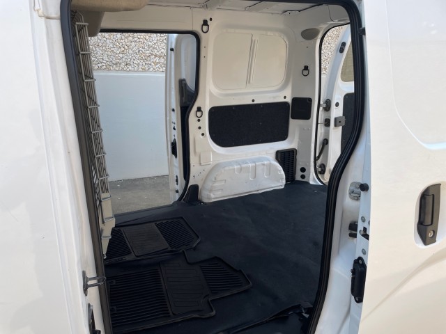 2020 Nissan NV200 Compact Cargo S 17