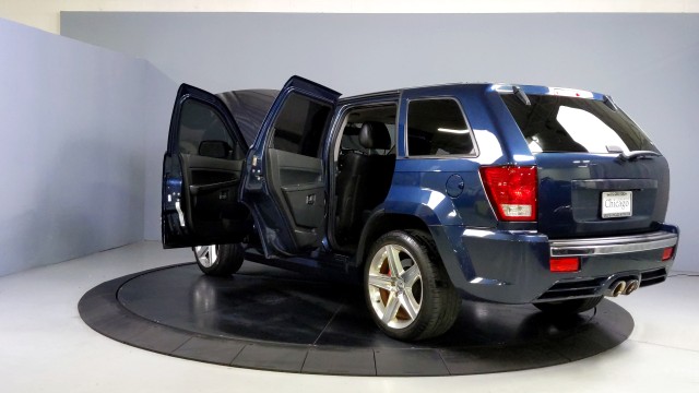 2009 Jeep Grand Cherokee SRT-8 12