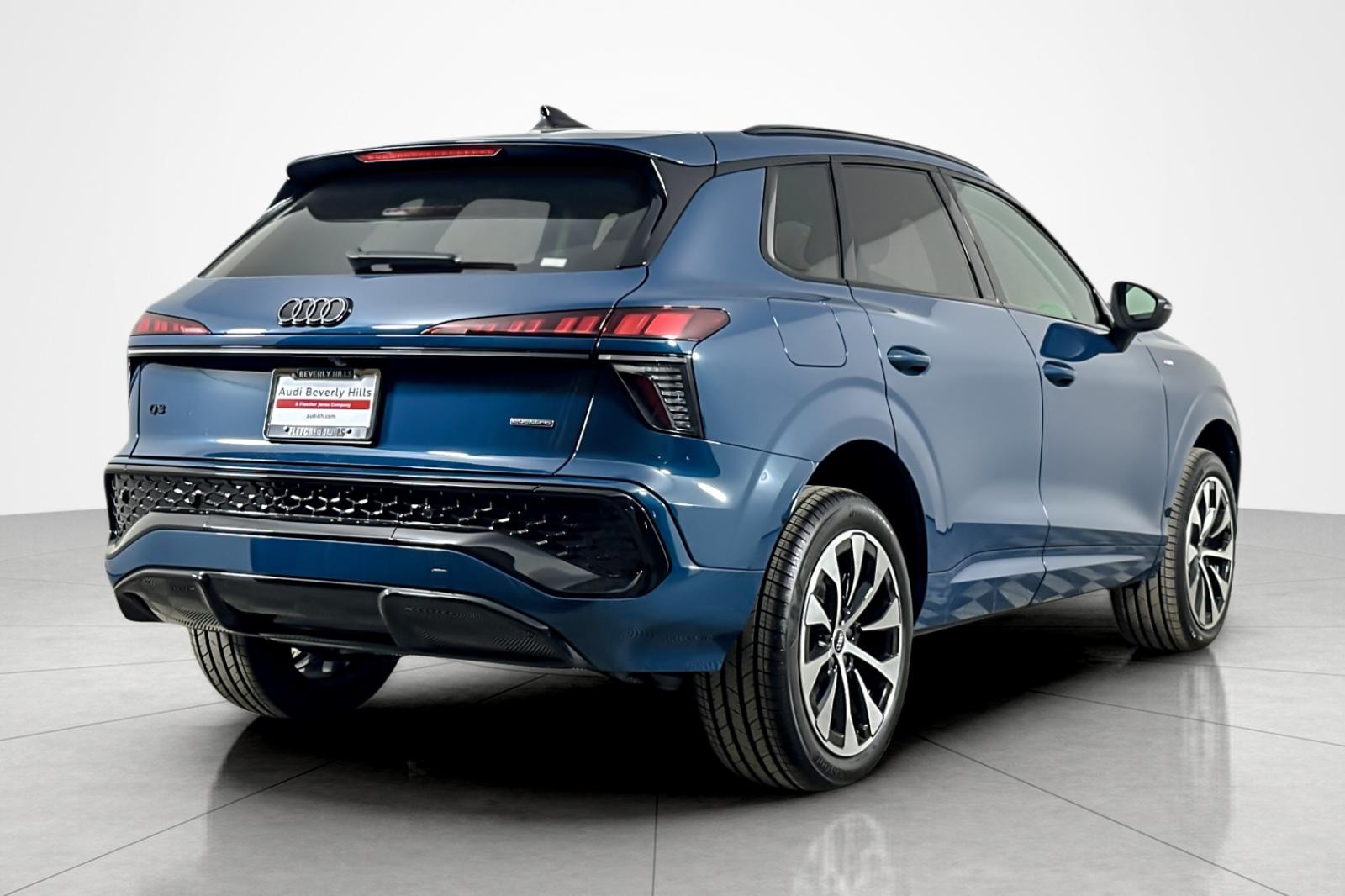 New 2026 Malpelo Blue Metallic Audi S line quattro image 6