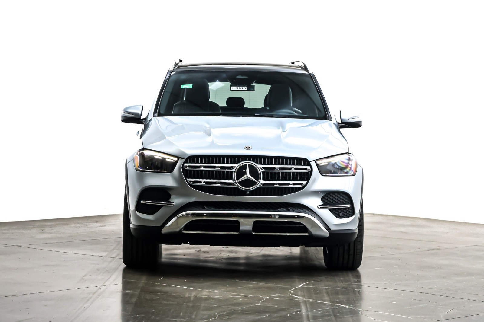 New 2025 Cirrus Silver Metallic Mercedes-Benz GLE 450e image 2