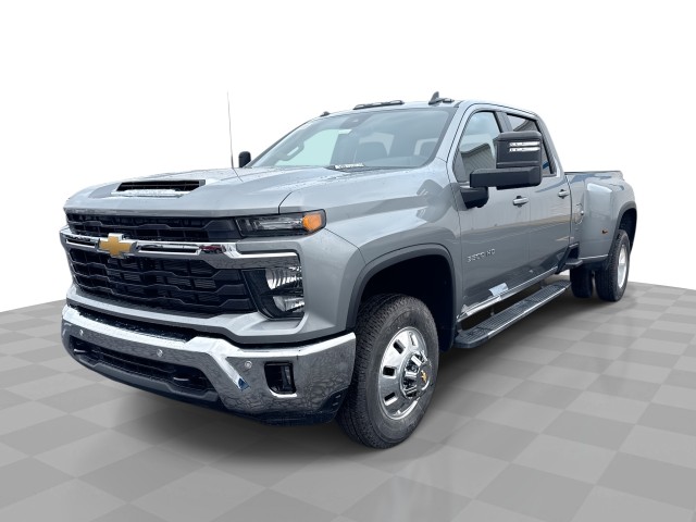 2026 Chevrolet Silverado 3500HD LT Crew Cab 4WD