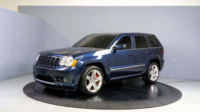 2009 Jeep Grand Cherokee SRT-8 3