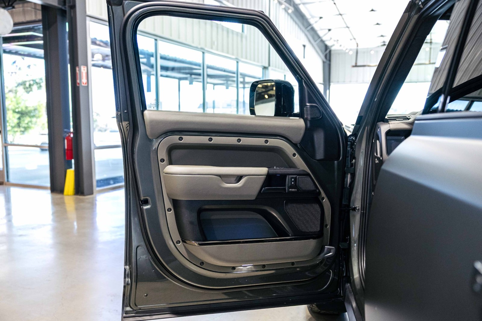 Used Car 2025 Land Rover Defender  Octa Edition One For Sale Under $180,000 In Boerne, Texas