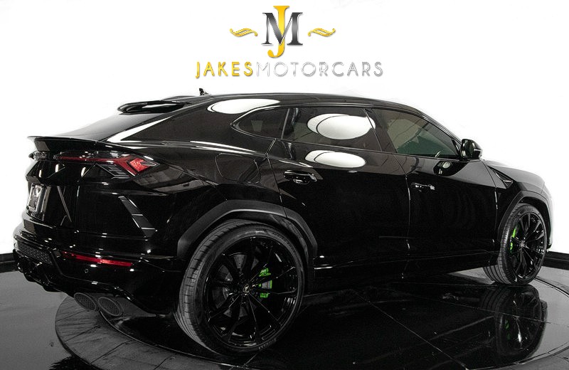 2021 Lamborghini Urus *ONLY 1900 MILES* *4-SEAT CONFIGURATION* *1-OWNER* in , 