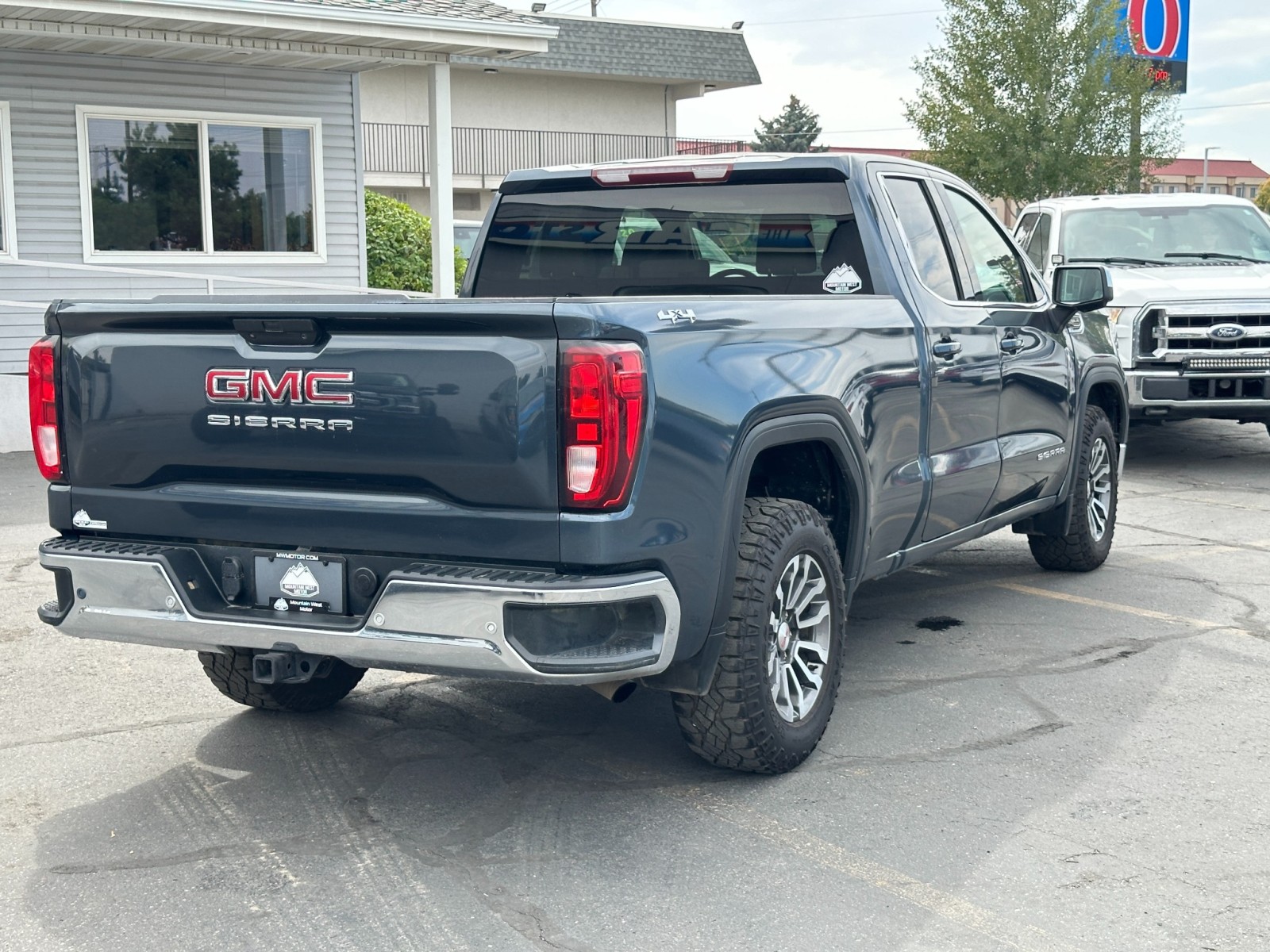 2020 GMC Sierra 1500 SLE 7