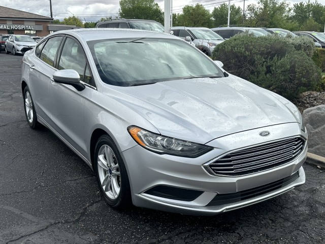 Ingot Silver Me 2018 Ford Fusion SE Sedan Front-Wheel Drive Automatic