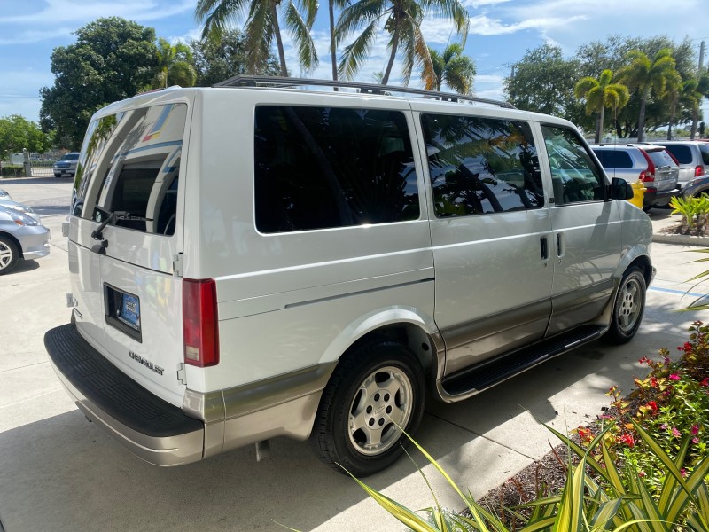 2005 Chevrolet Astro Passenger LT LOW MILES 67,376 1 OWNER in , 