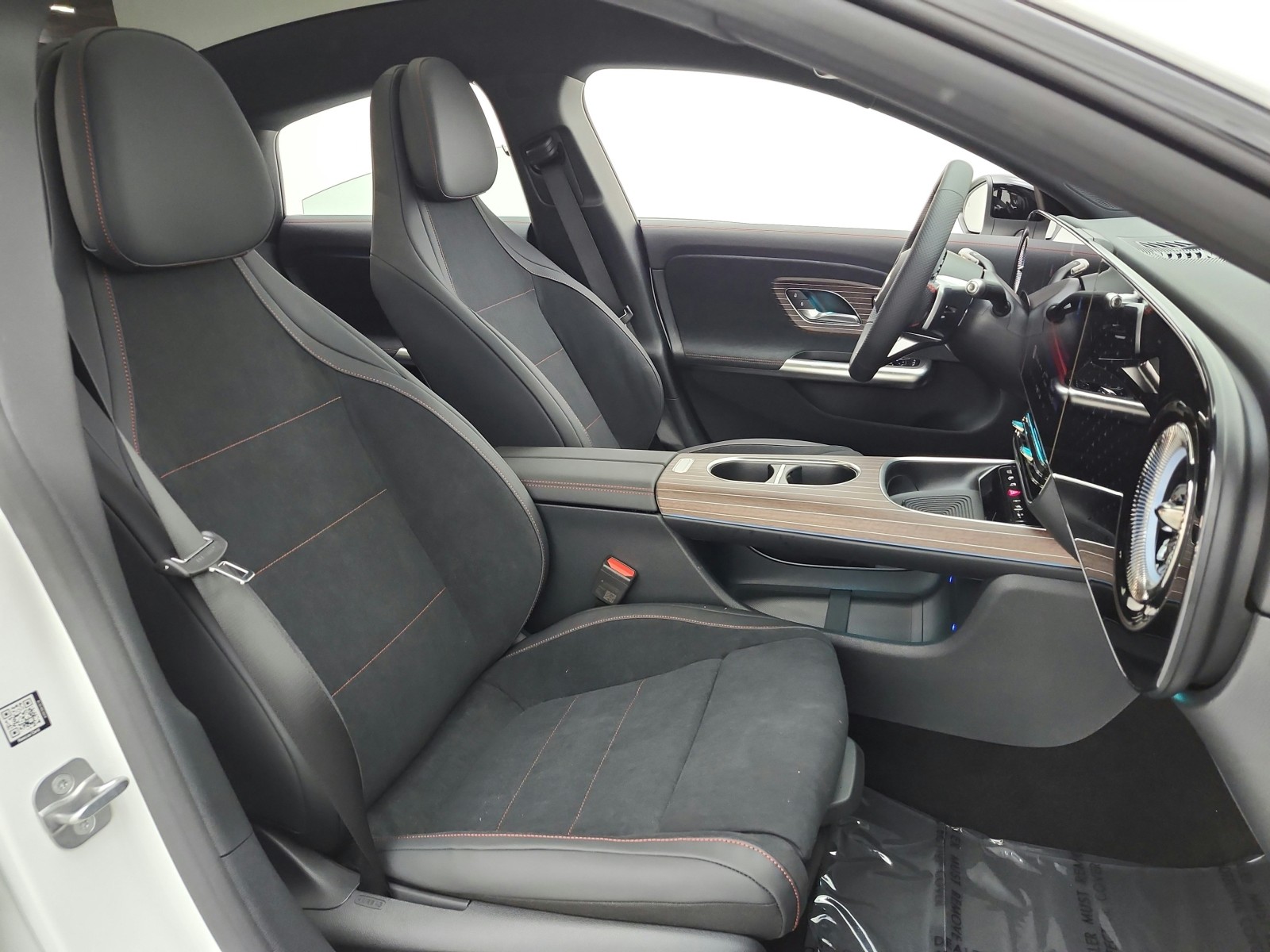 New 2027 Polar White Mercedes-Benz CLA 220 Hybrid FWD image 14