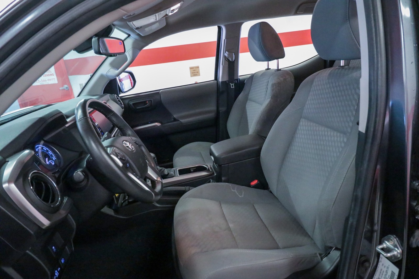 Used Car 2022 Toyota Tacoma 2wd  Sr5 For Sale Under $35,000 In Austin, Texas