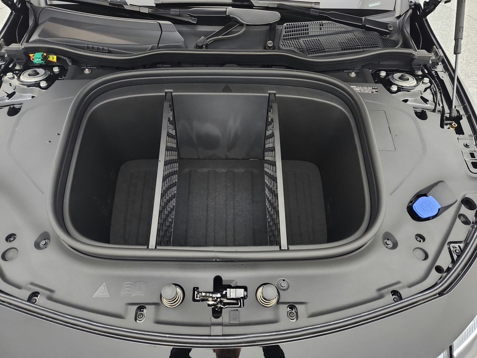 New 2026 Night Black Mercedes-Benz CLA 250+ image 12