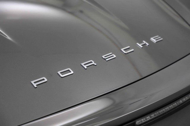 2013 Porsche Boxster  17