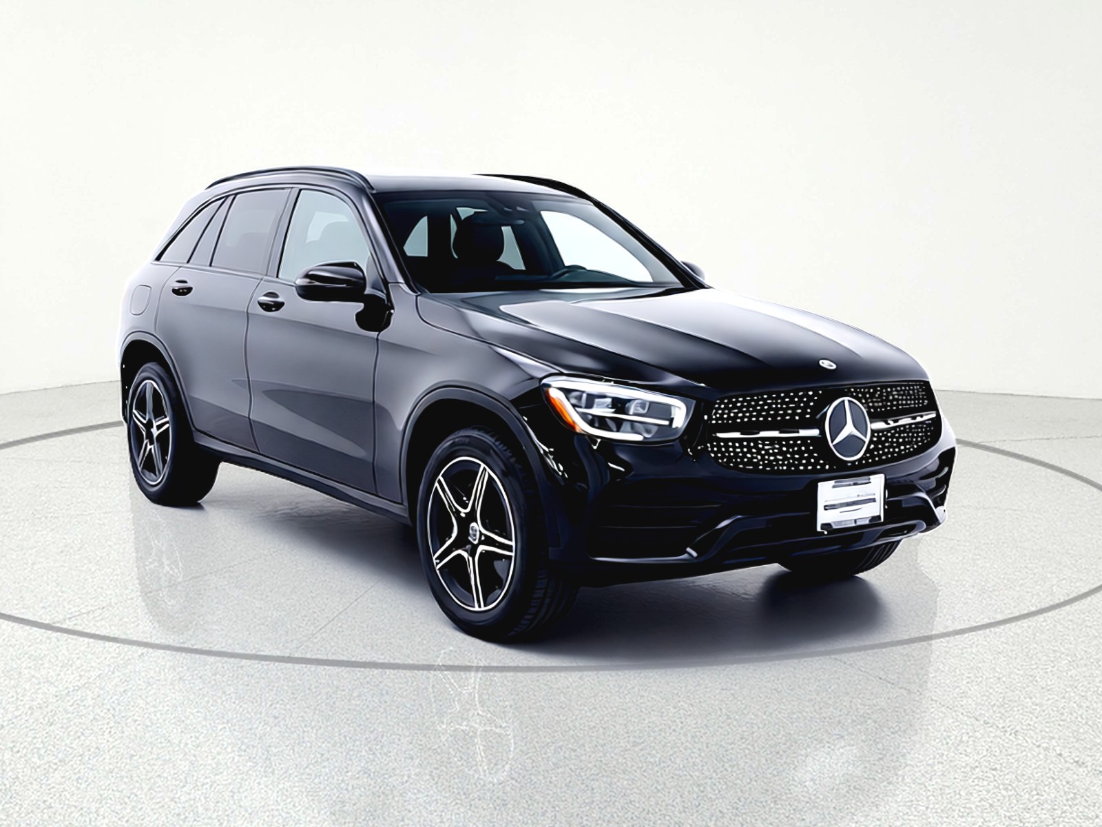 Used 2022 Black Mercedes-Benz GLC 300 SUV image 7