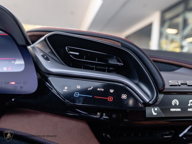 Ferrari SF90 Stradale