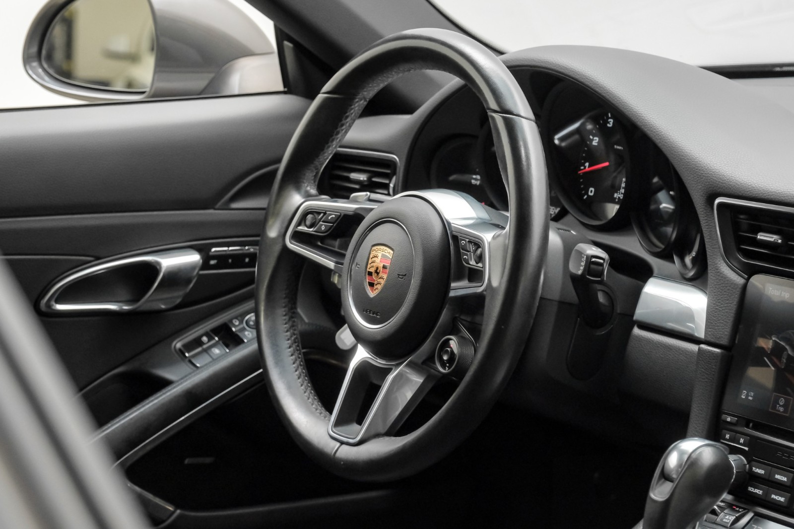 2018 Porsche 911 Carrera PremiumPkg GlassRoof SprtChrono SprtExhaus 16