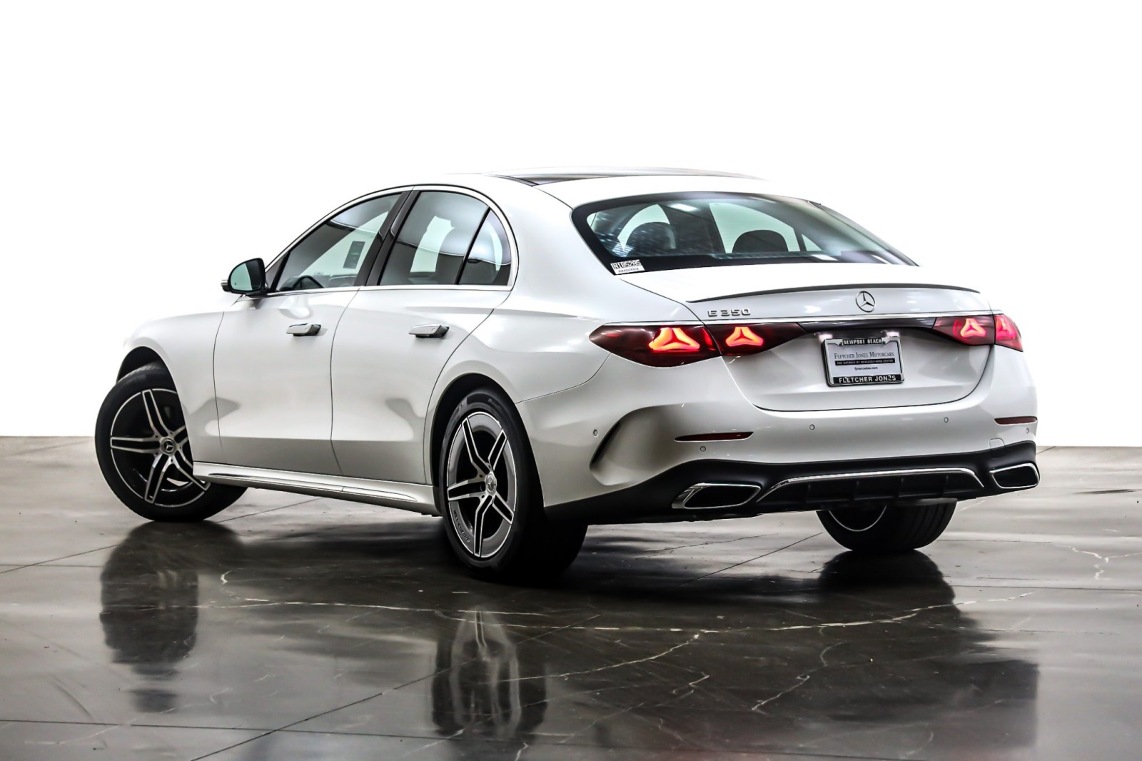 New 2025 Polar White Mercedes-Benz E 350 image 12