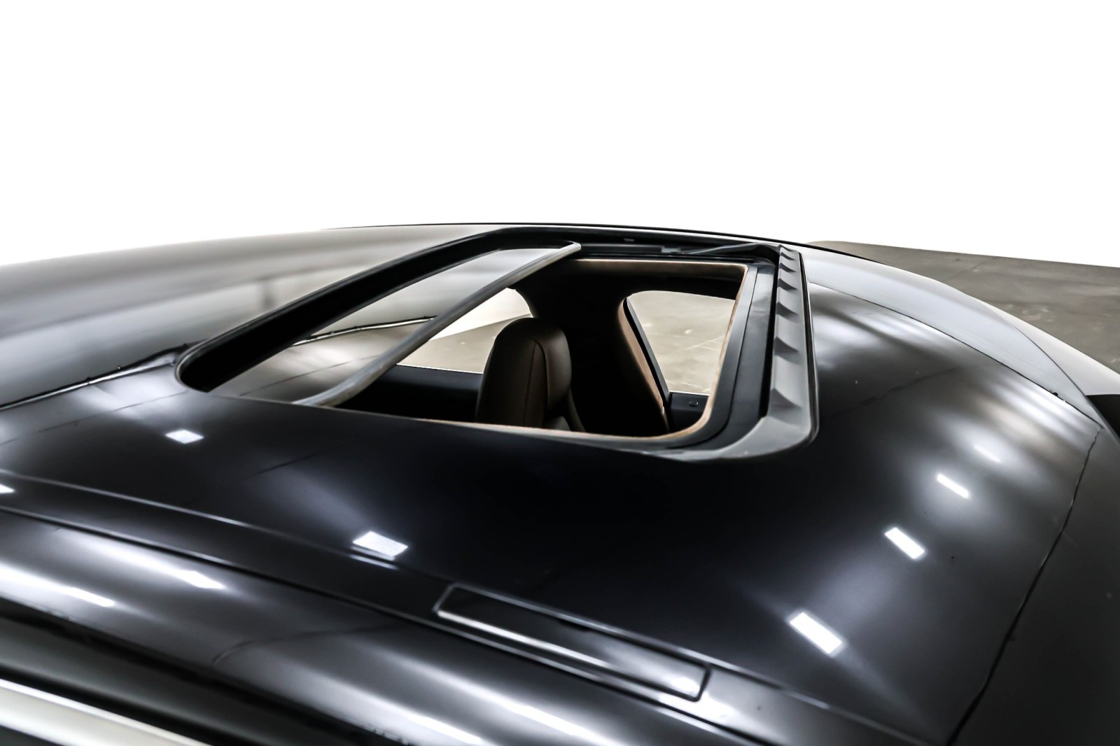 Used 2015 Jet Black Metallic Porsche 4dr HB Turbo image 21