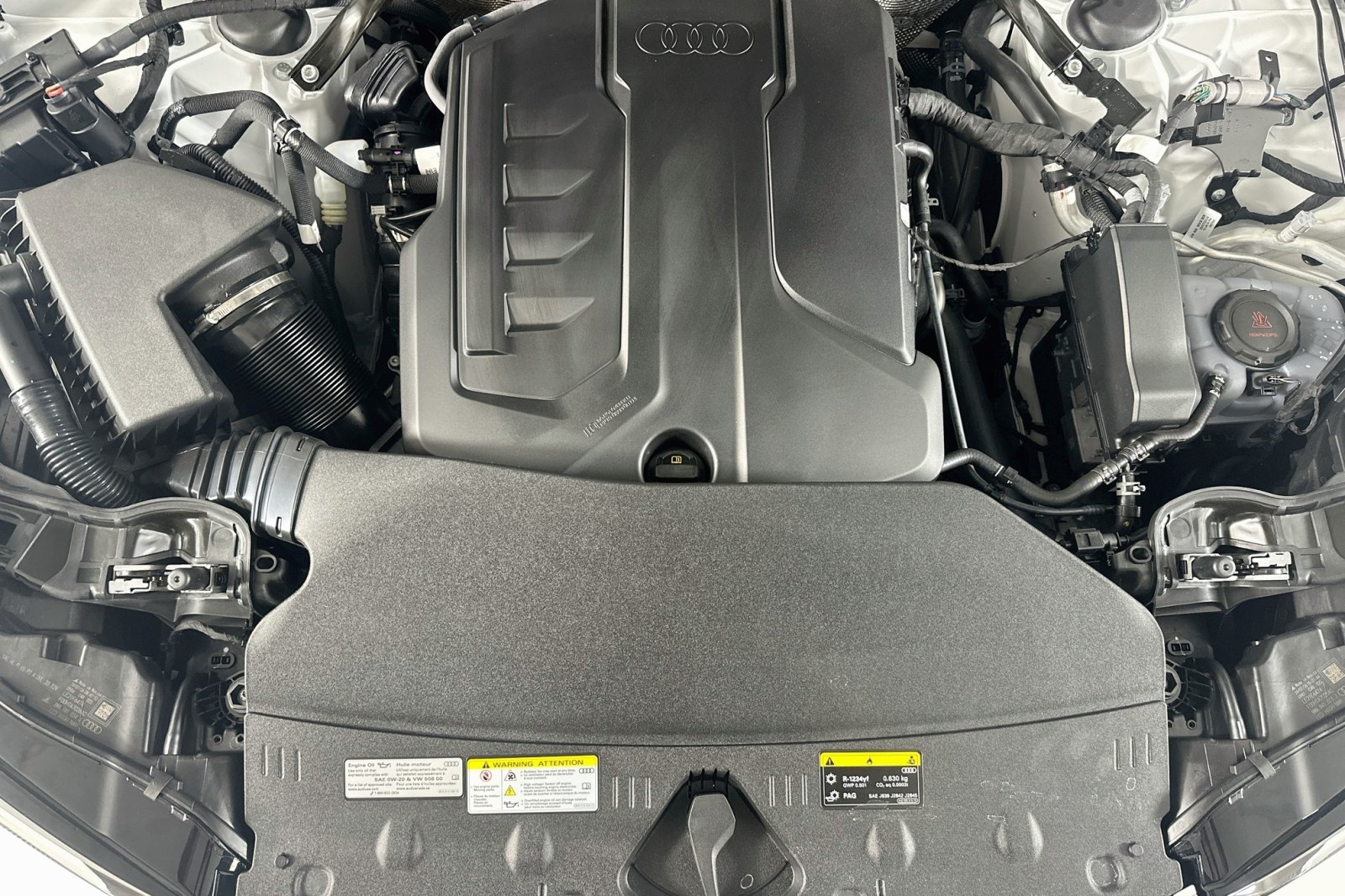 New 2026 Arkona White Audi Premium image 12