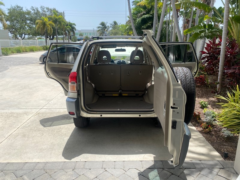 2002 Toyota RAV4 1 OWNER FL LOW MILES 83,089 in , 