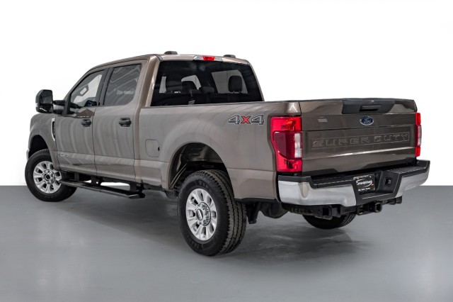 2022 Ford F-250 XLT 8