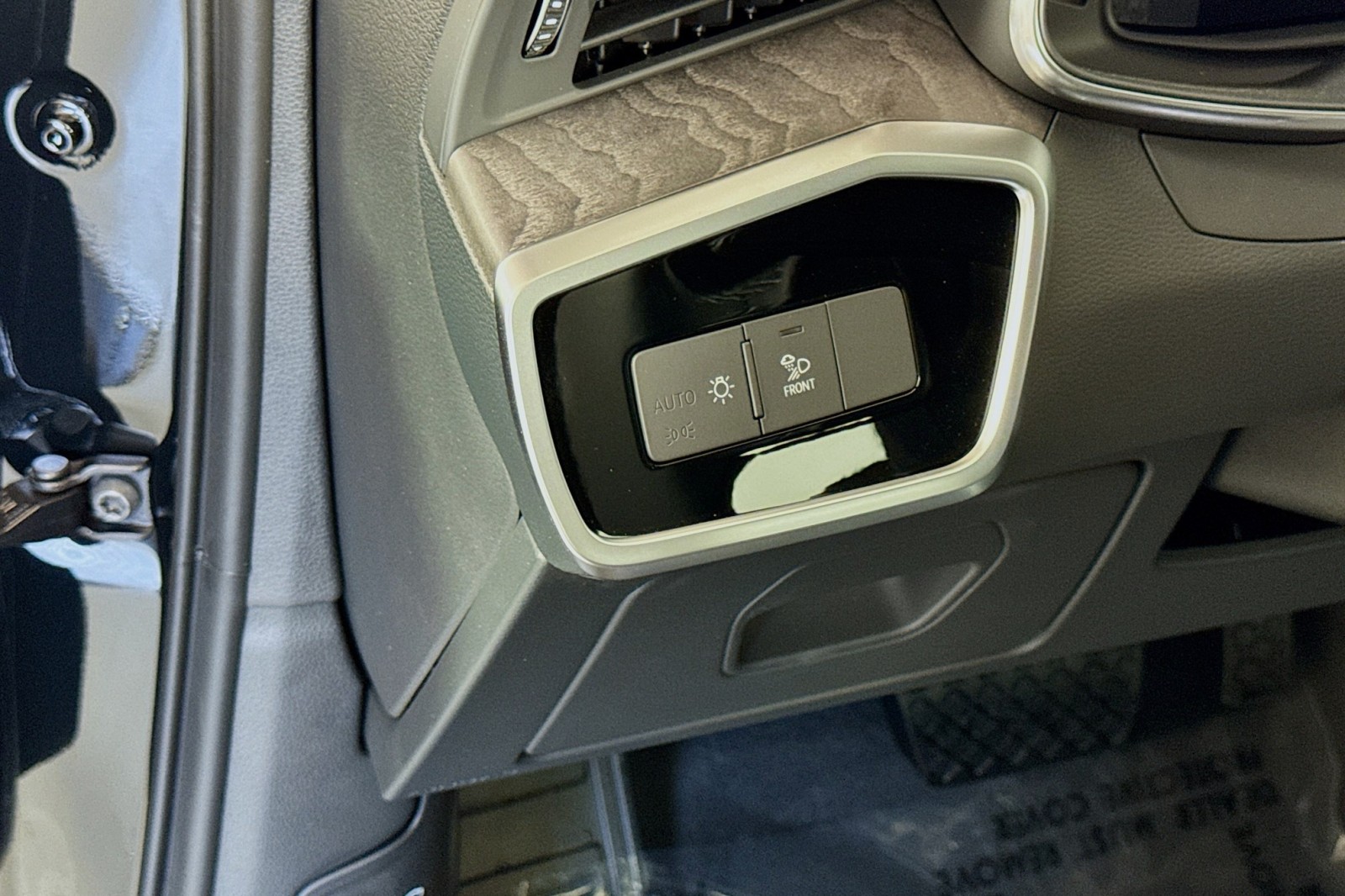 New 2025 Mythos Black Metallic Audi Premium Plus 45 TFSI quattro image 10