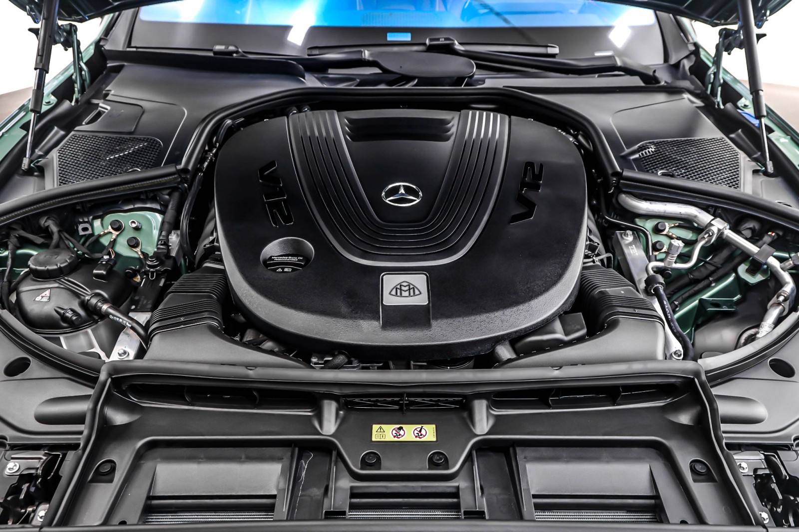 Used 2026 MOONLIGHT WHITE META Mercedes-Benz Maybach S 680 image 14