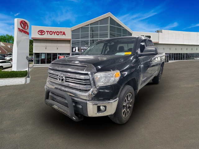 2017 Toyota Tundra 4WD SR5 Double Cab 6.5\' Bed 5.7L (Natl) 2