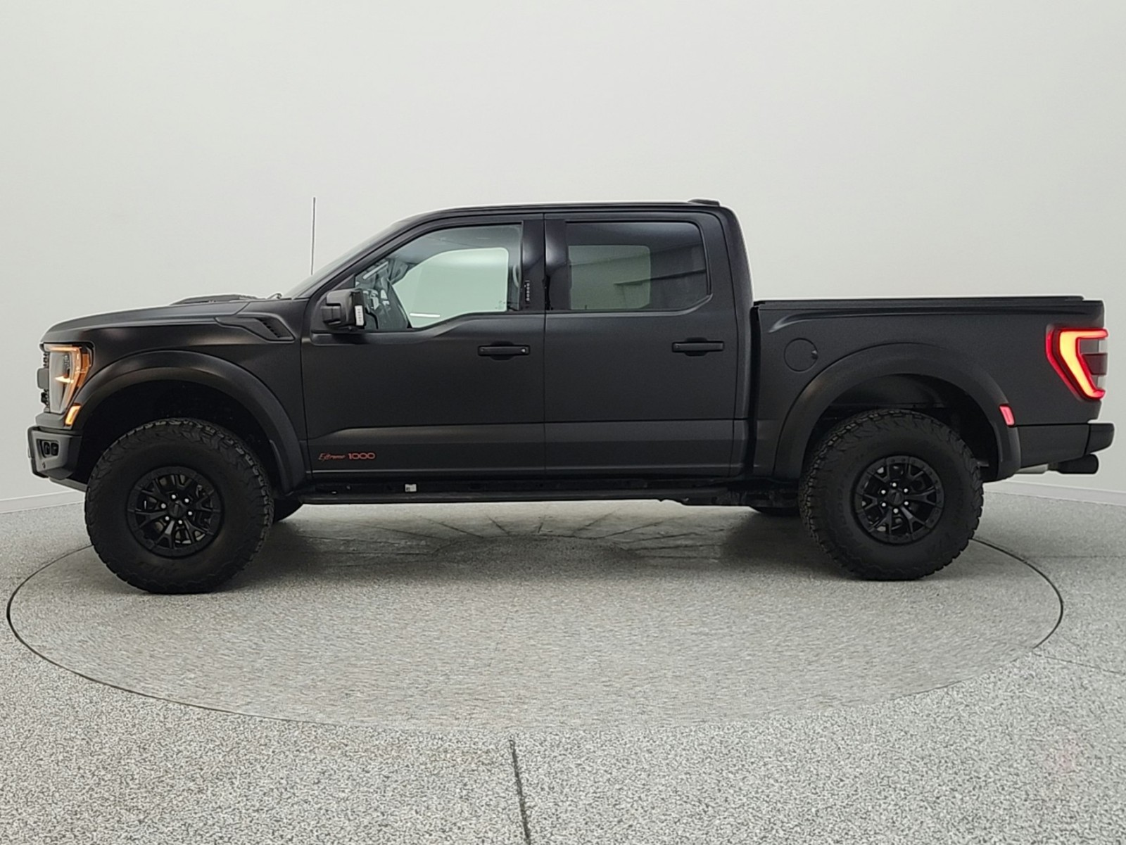 Used 2023 Agate Black Metallic Ford Raptor 4WD SuperCrew 5.5