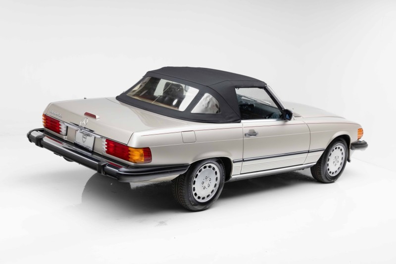 1989 Mercedes-Benz 560-Series 560 SL in ,