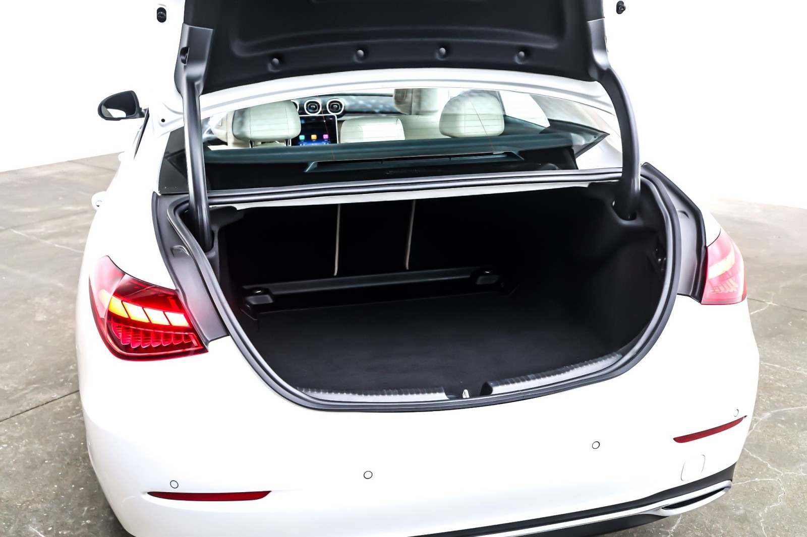 Certified Used 2025 Polar White Mercedes-Benz C 300 Sedan image 25