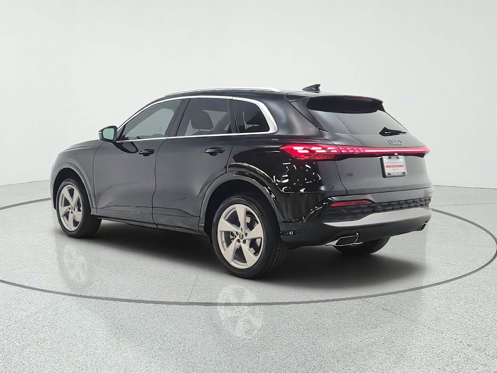 Used 2025 Mythos Black Metallic Audi Premium Plus image 7