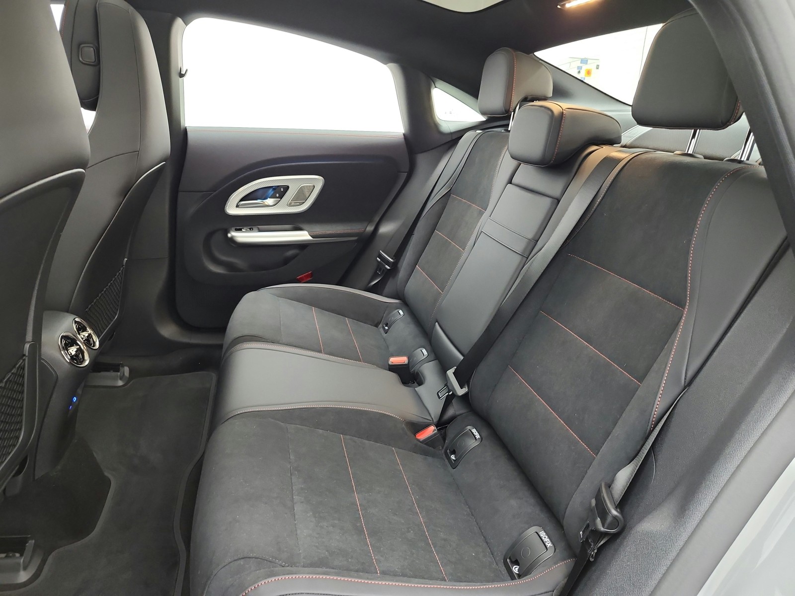 New 2027 MANUFAKTUR Alpine Grey Mercedes-Benz CLA 250+ Electric RWD image 11