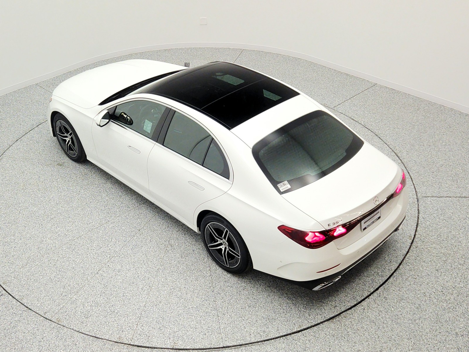 New 2026 Polar White Mercedes-Benz E 350 RWD Sedan image 22